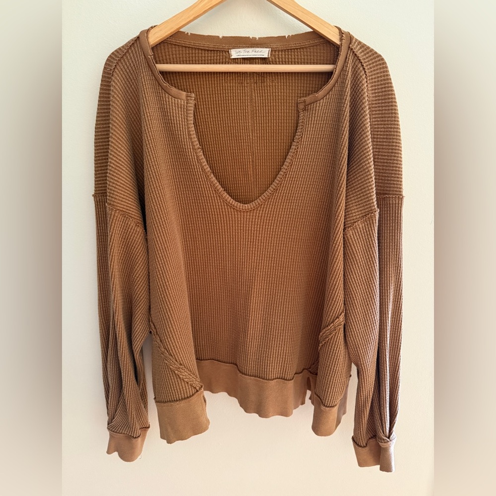 We the Free Oversized Brown Waffle Knit V Neck Pullover size large